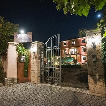 The Belgrade Hills Rooms And Suites ภายนอก รูปภาพ
