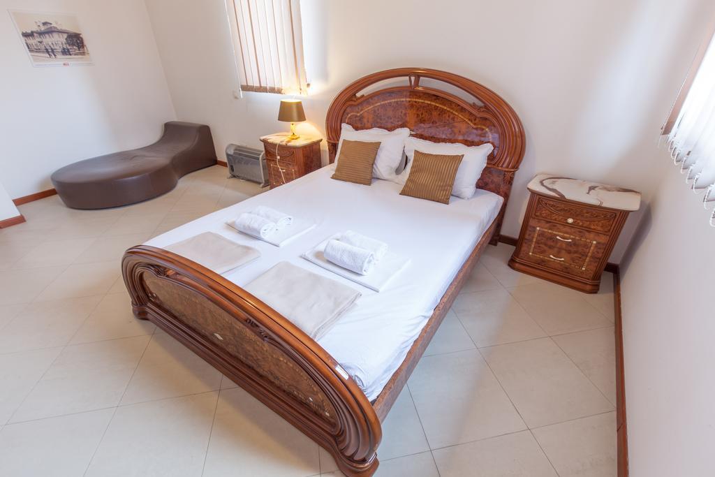 The Belgrade Hills Rooms And Suites ภายนอก รูปภาพ